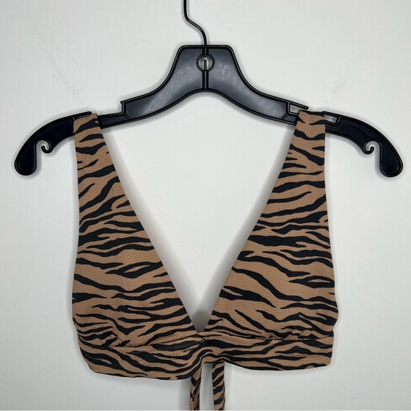 AE Aerie Triangle Animal Print Tiger Bikini Top Size M - Picture 2 of 8
